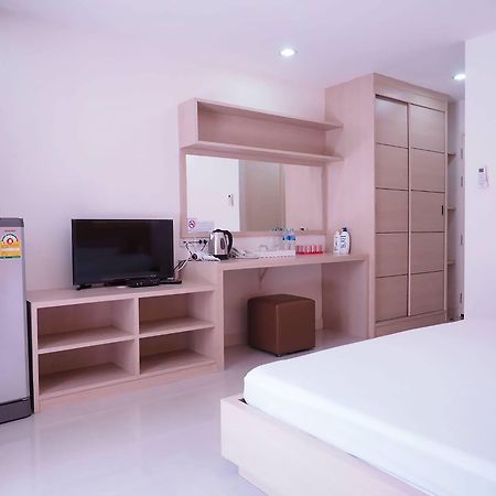 Baan Mek Mok Apartamento Banguecoque Exterior foto