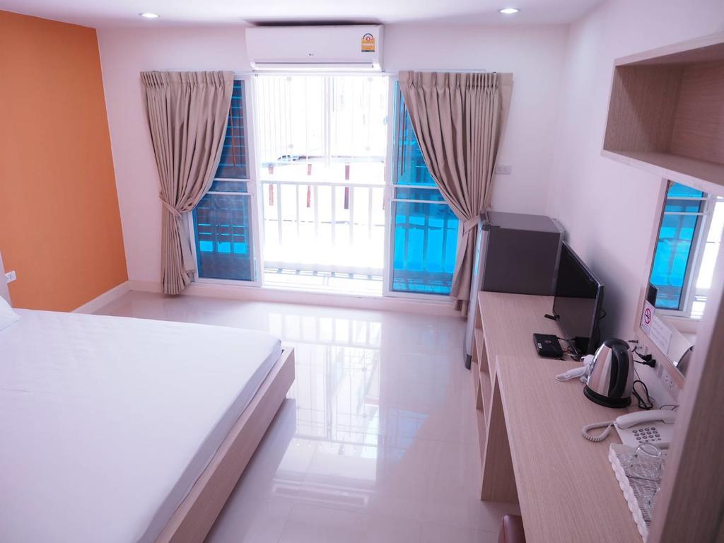 Baan Mek Mok Apartamento Banguecoque Exterior foto